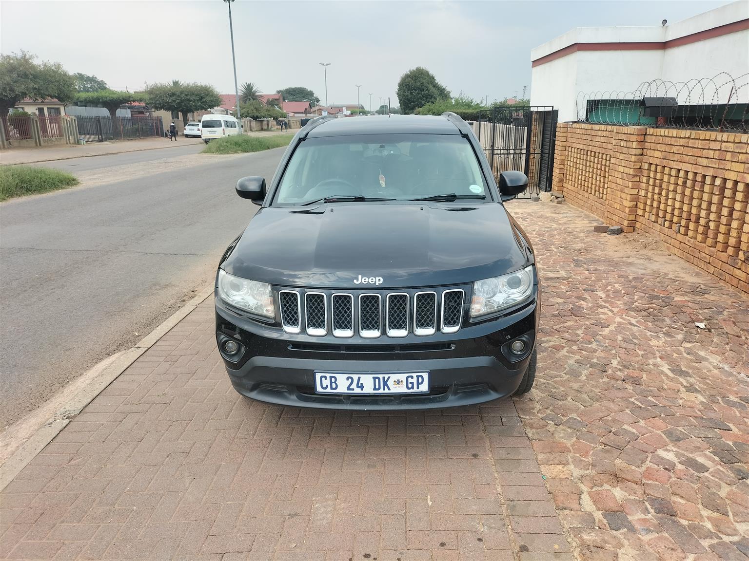 Used 2012 Jeep Compass 2.0L Limited - Private Seller Used 2012 Jeep Compass 2.0L Limited - Private Seller