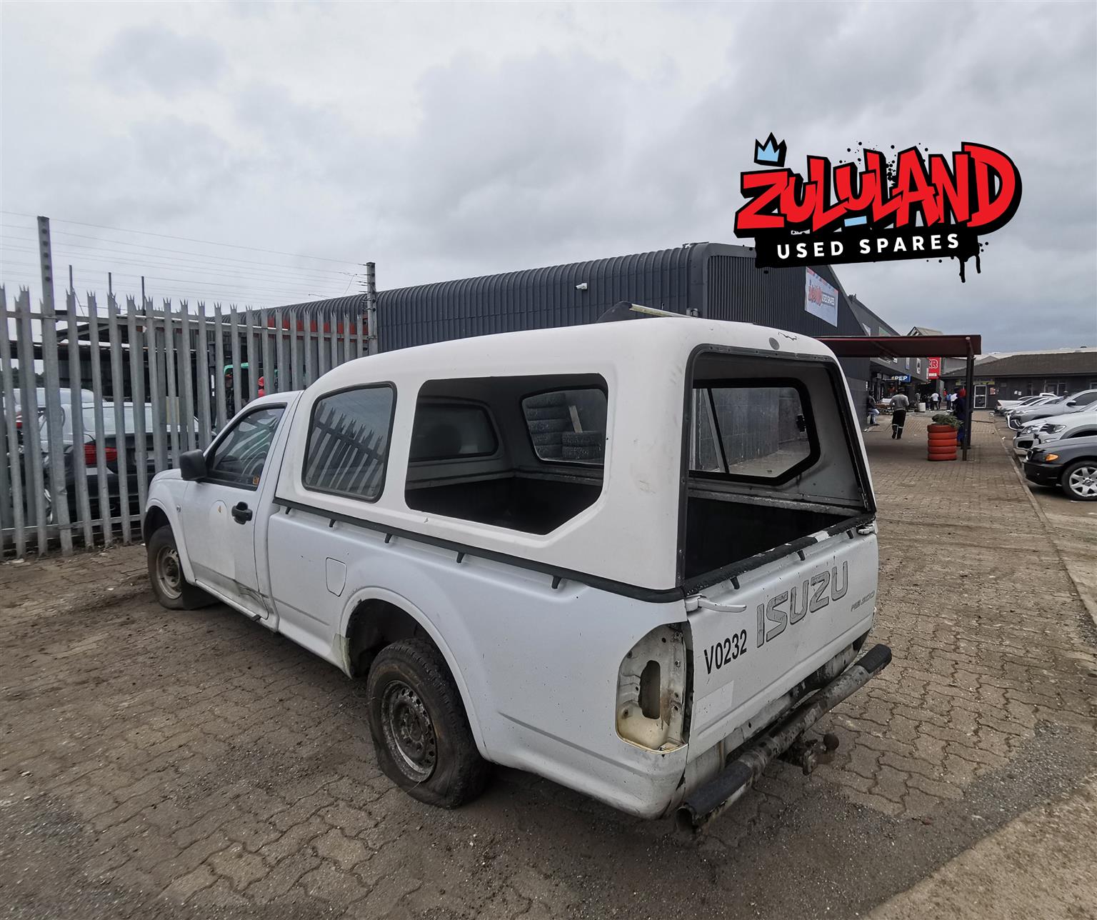 2005 Isuzu KB200 - Available for Spare Parts