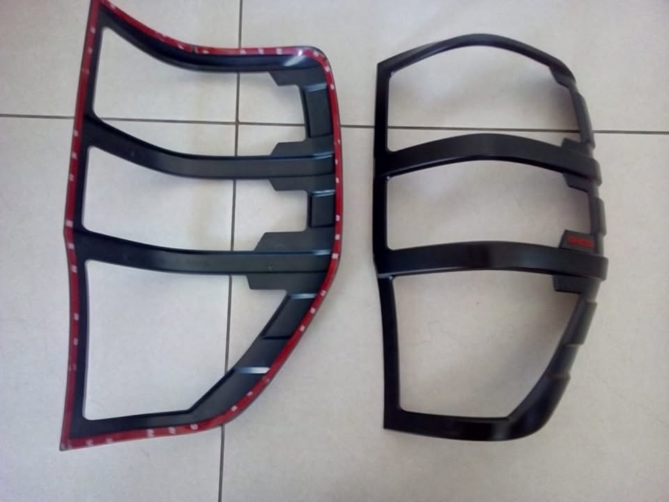 Ford Ranger T6/T7 TAILIGHT MATT BLACK TRIM SET PRICE