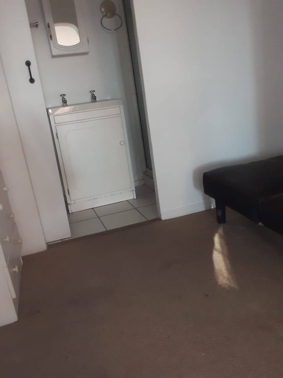 Granny flat (bachelor) for rent in Bothasig | Junk Mail Marketplace