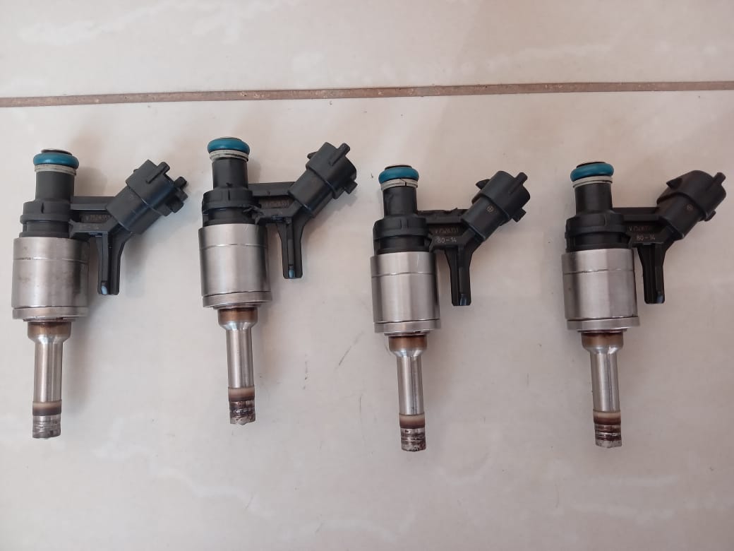Mini Cooper JCW R55/R56/R57 N14 Injectors Set - Private Seller Mini Cooper JCW R55/R56/R57 N14 Injectors Set - Private Seller