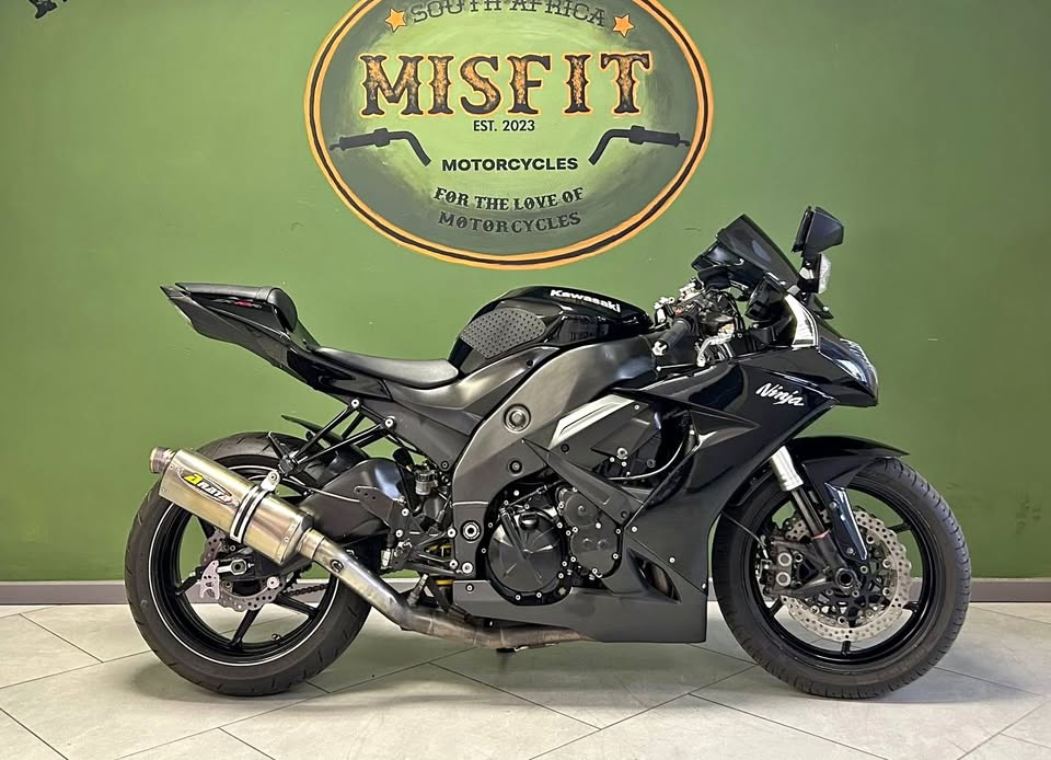 2010 Kawasaki ZX-10 - Private Seller