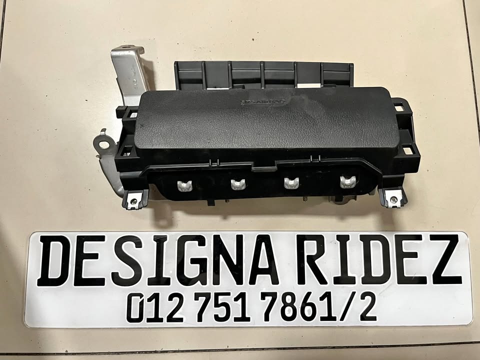 LEXUS NX200T INTERIOR DASHBOARD PASSENGER AIRBAG AVAILABLE. - Private Seller LEXUS NX200T INTERIOR DASHBOARD PASSENGER AIRBAG AVAILABLE. - Private Seller