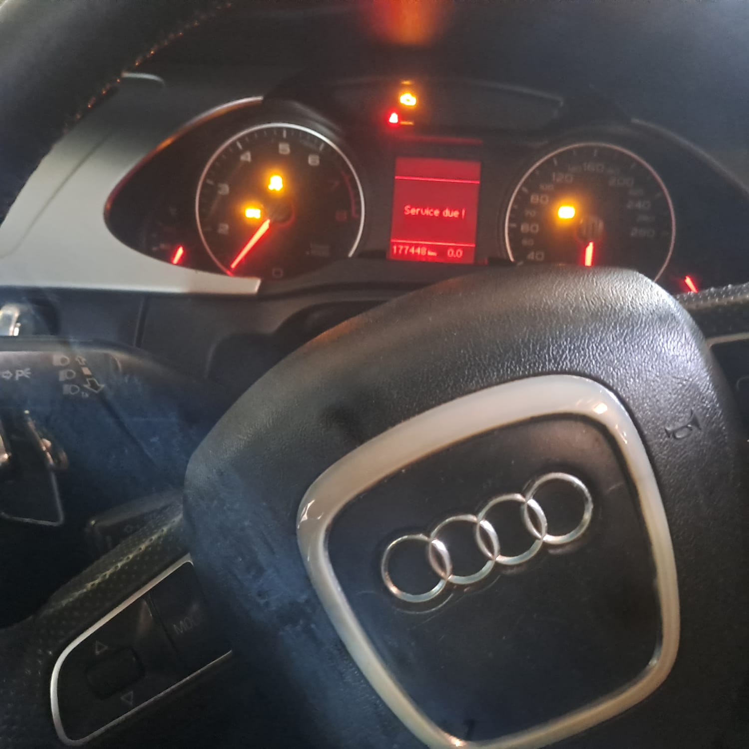 AUDI B8 1.8T .ACCIDENT DAMAGED