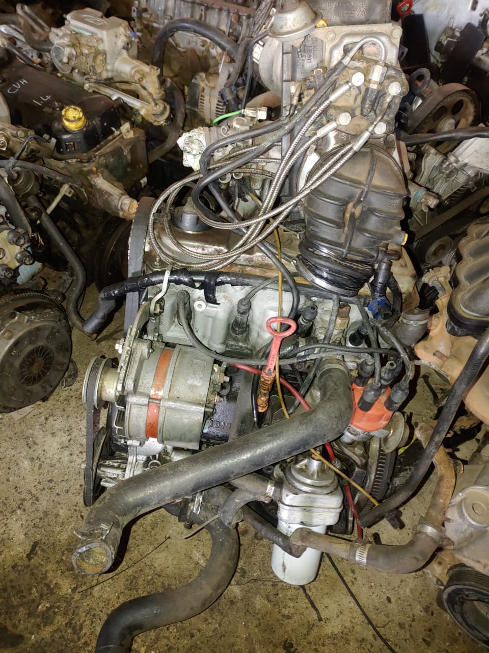 Golf Jetta 1800 Fuel Injection Enjin for sale