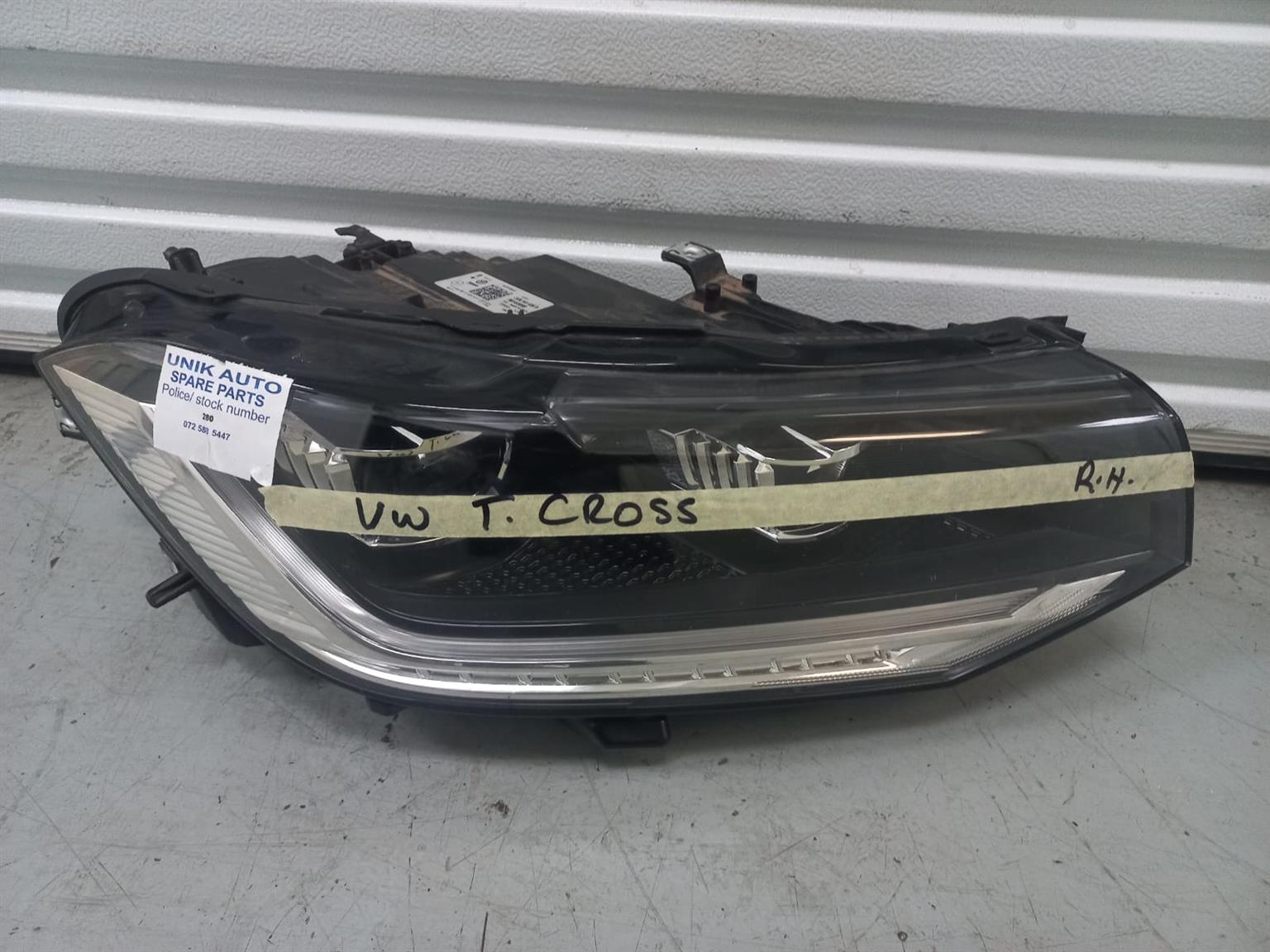 2019 Vw T-Cross Front Right Side Headlight. At Sema Spare Centre - Private Seller 2019 Vw T-Cross Front Right Side Headlight. At Sema Spare Centre - Private Seller