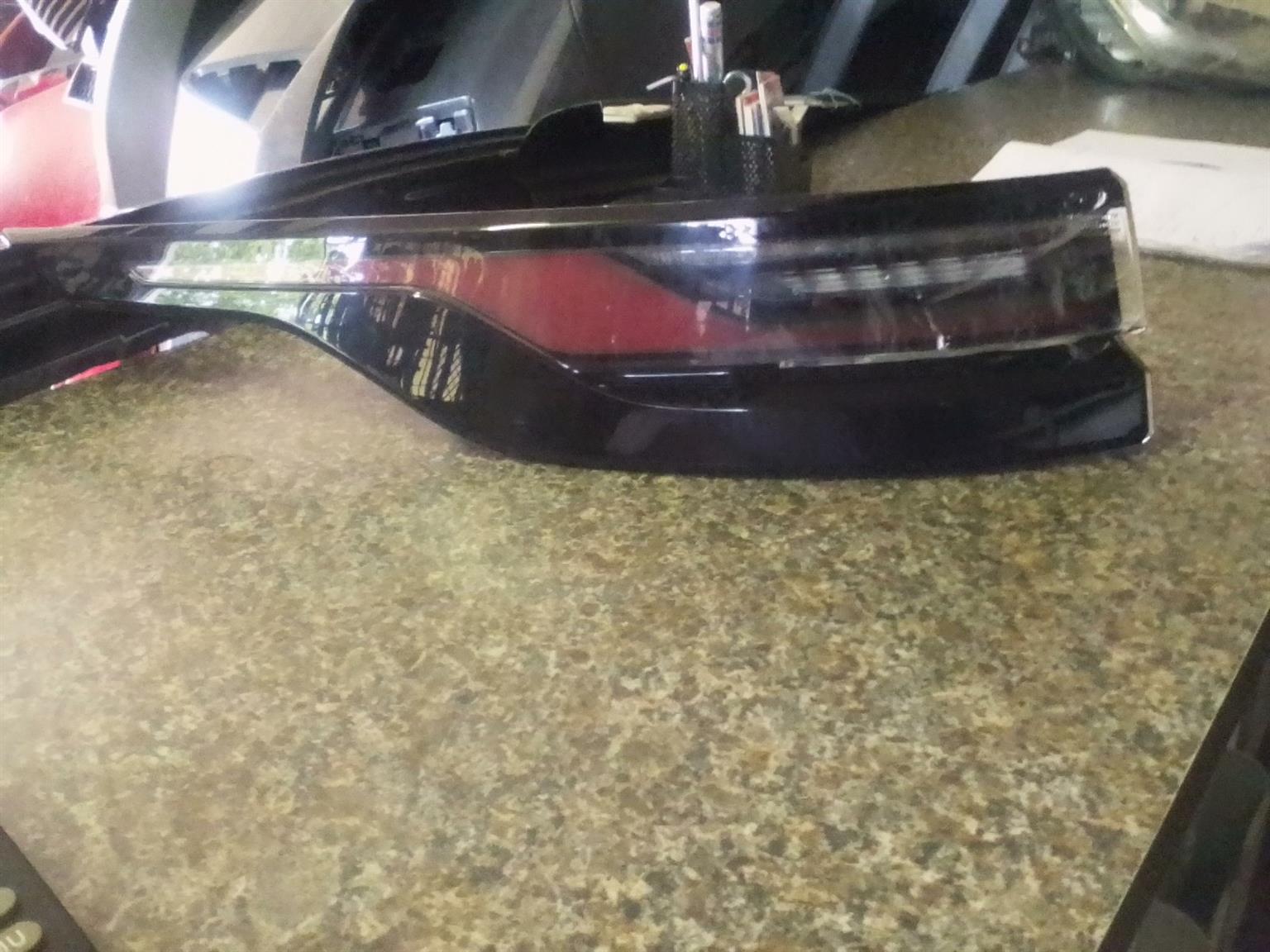 Land Rover tailor light - Private Seller Land Rover tailor light - Private Seller
