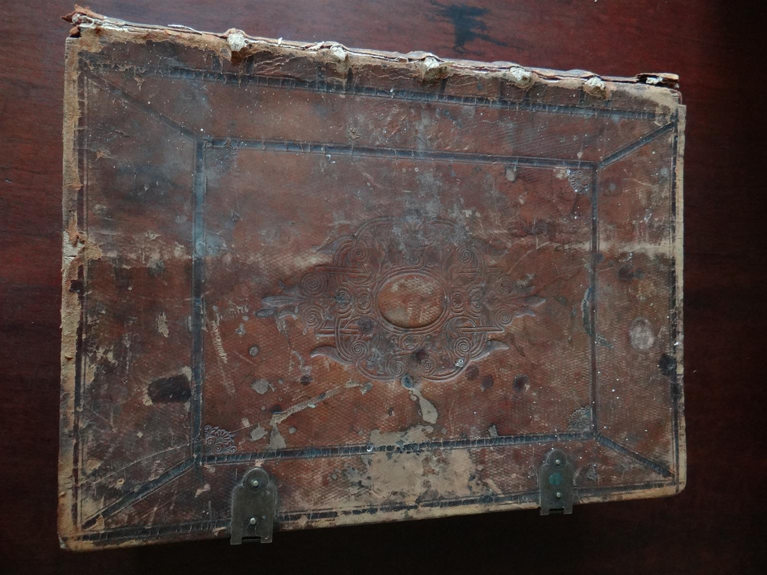 Antique Dutch/Afrikaans Bible printed 1868