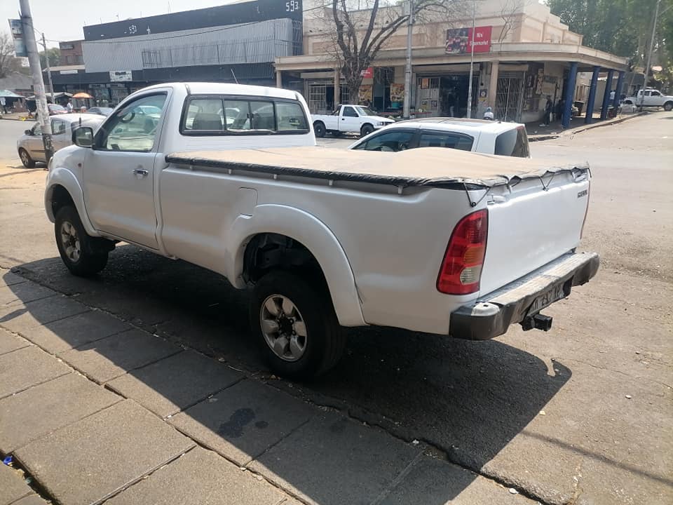 2007 Toyota Hilux 3.0 D4D 4x2 Single Cab High Rider Bakkie