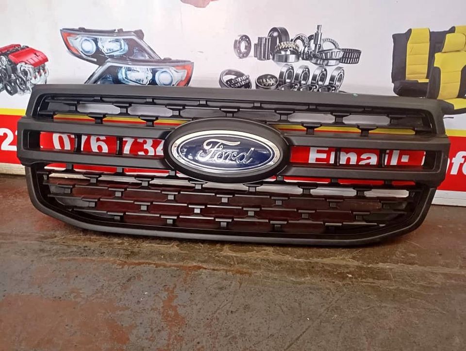 FORD RANGER T NORMAL GRILL - Private Seller FORD RANGER T NORMAL GRILL - Private Seller