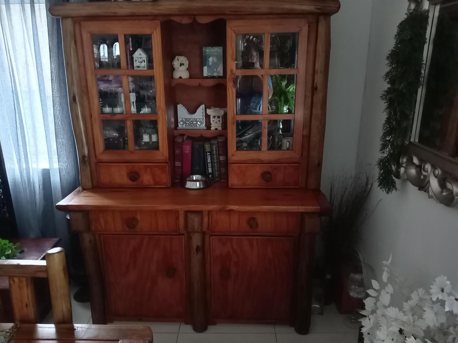 8-Seater Oak Dining Room Suite plus Double Decker Server for sale