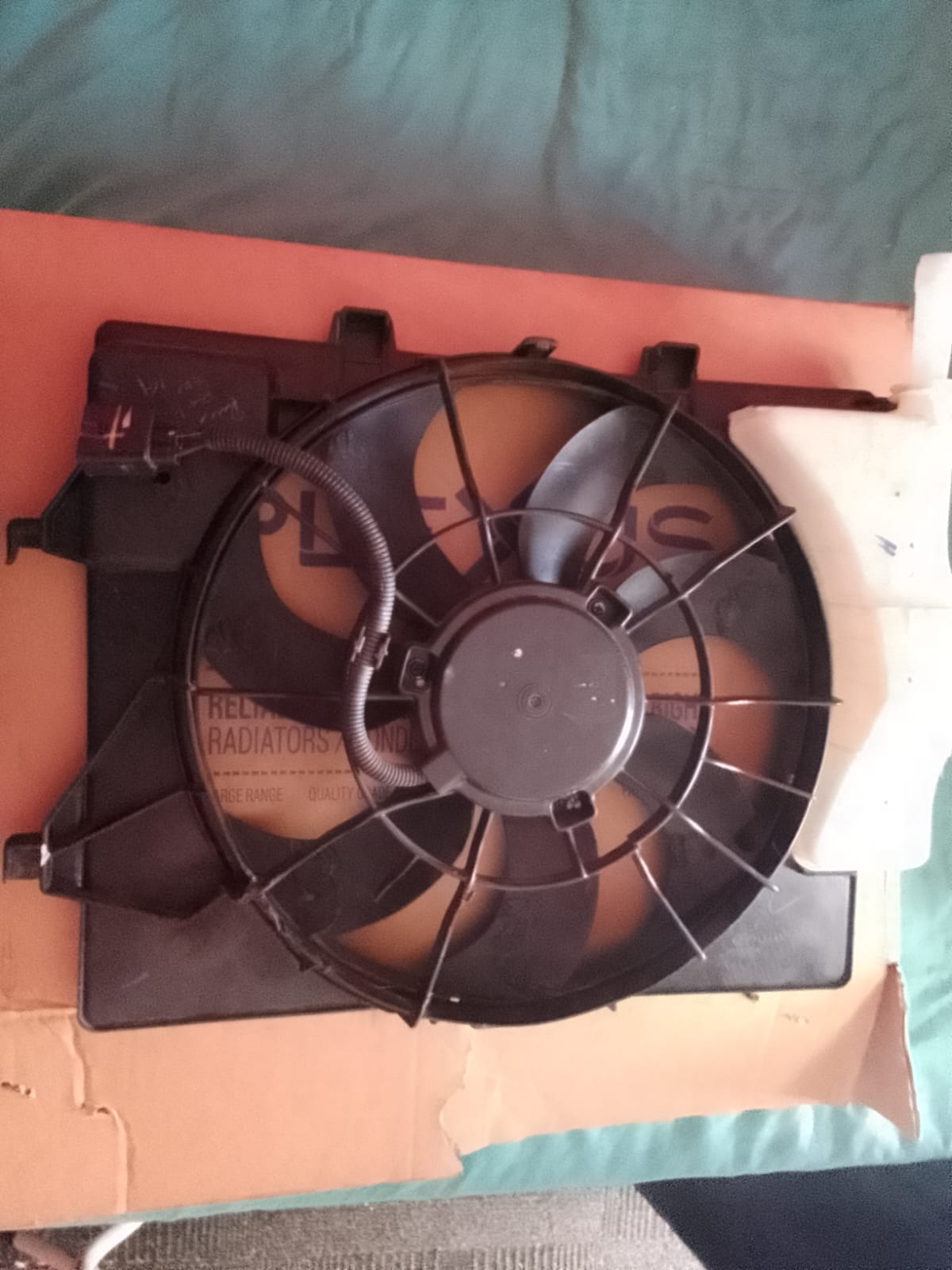 2nd Hand Cooling fan for Kia Sonet,Rio and Hyundai i20 - Private Seller 2nd Hand Cooling fan for Kia Sonet,Rio and Hyundai i20 - Private Seller