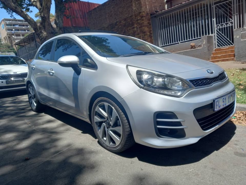 2016 KIA RIO TEC 1.4 PETROL, AUTOMATIC TRANSMISSION, SILVER COLOR, MILEAGE 60000KMS
