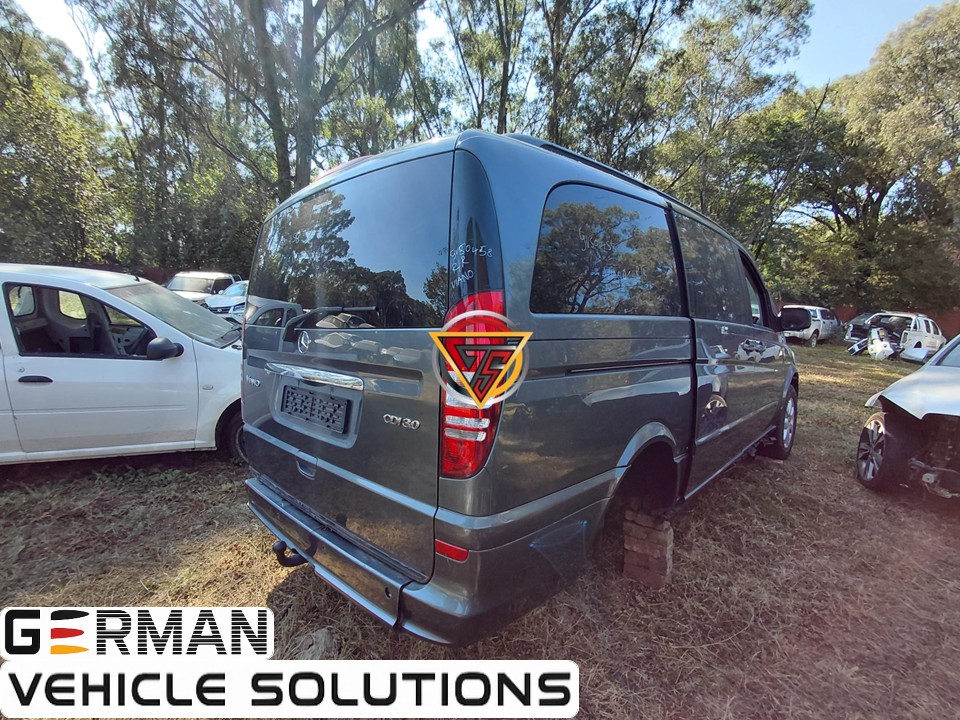 Mercedes Benz Viano now stripping for spares