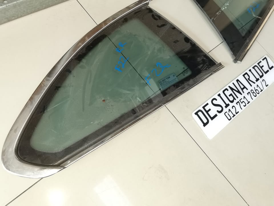 BMW QUATER GLSS 2-SERIES F22 - Private Seller BMW QUATER GLSS 2-SERIES F22 - Private Seller