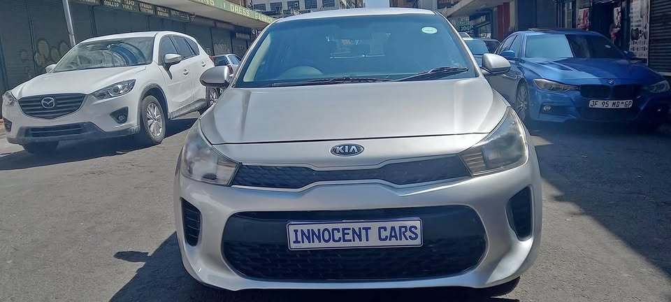 2017 KIA RIO 1.4 TEC MANUAL TRANSMISSION, SILVER COLOUR, 73000KM
