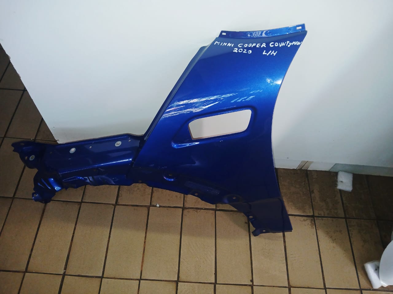 2016 MINI COOPER COUNTRYCLUB F54 FENDER FOR SALE - Private Seller 2016 MINI COOPER COUNTRYCLUB F54 FENDER FOR SALE - Private Seller