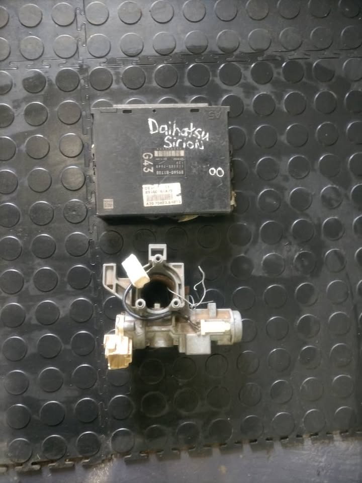 Daihatsu sirion computer box and ignition - Private Seller