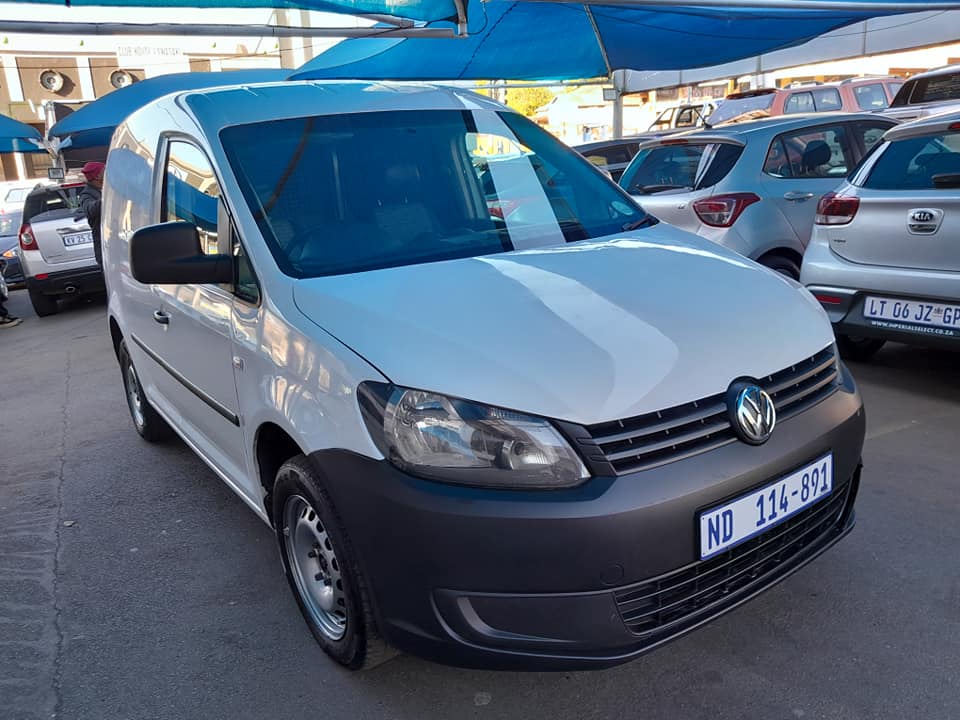 2012 VW CADDY 1.6 MANUAL