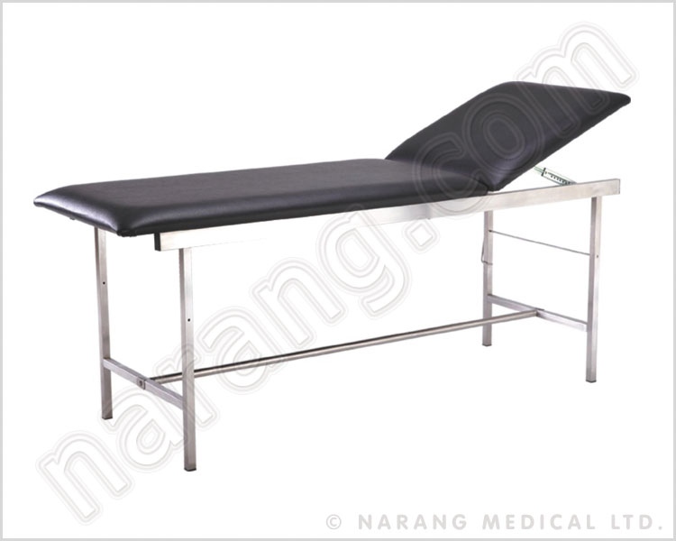 Dr's MEDICAL: Examining  bed / table. As new. Value R2500. Will Accept R1800 ono.