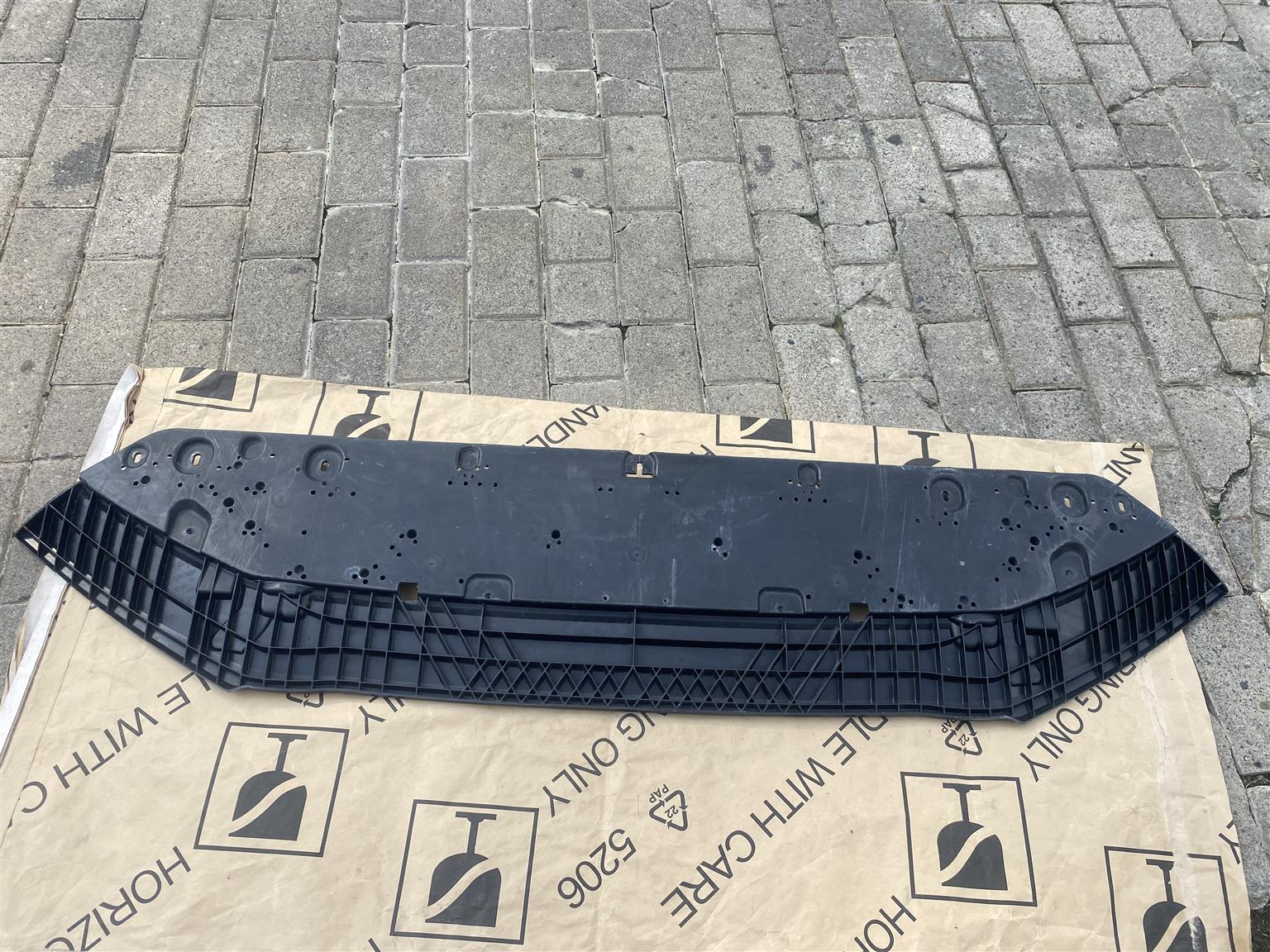 2018 AUDI A4 S4 B9 SPLASH TRAY FOR SALE. IN EXCELLENT CONDITION - Private Seller