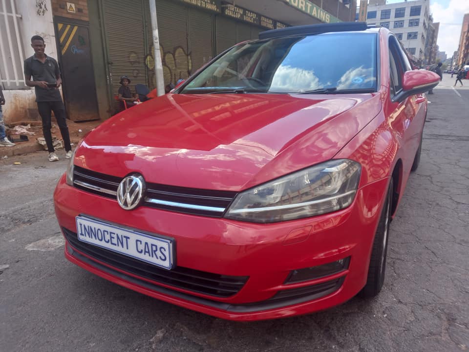 2014 VW GOLF VII TSI 1.4 PETROL, AUTOMATIC, RED COLOUR, MILEAGE 88000KM, LEATHER INTERIOR