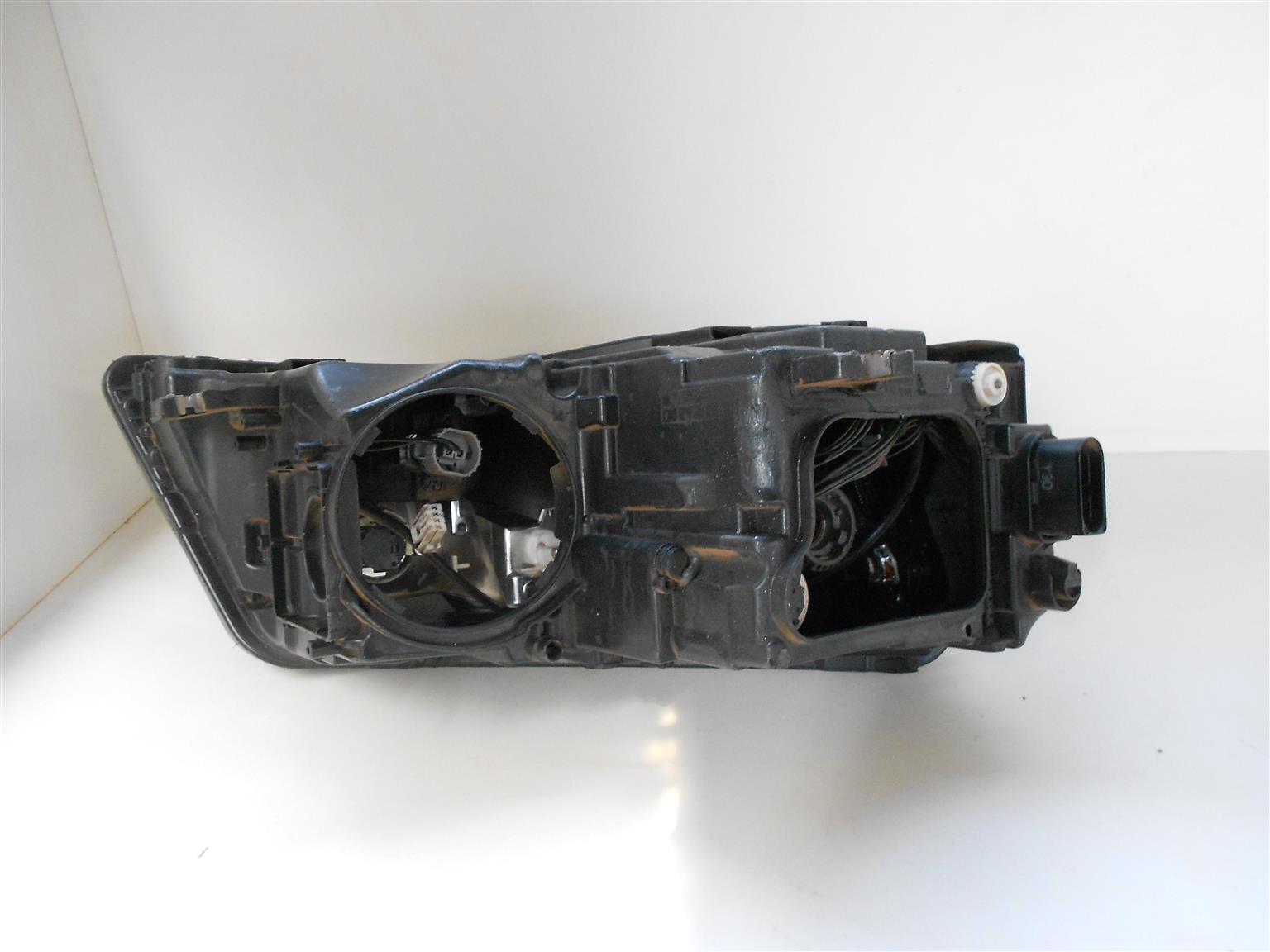 Audi A8 Headlight - Private Seller Audi A8 Headlight - Private Seller