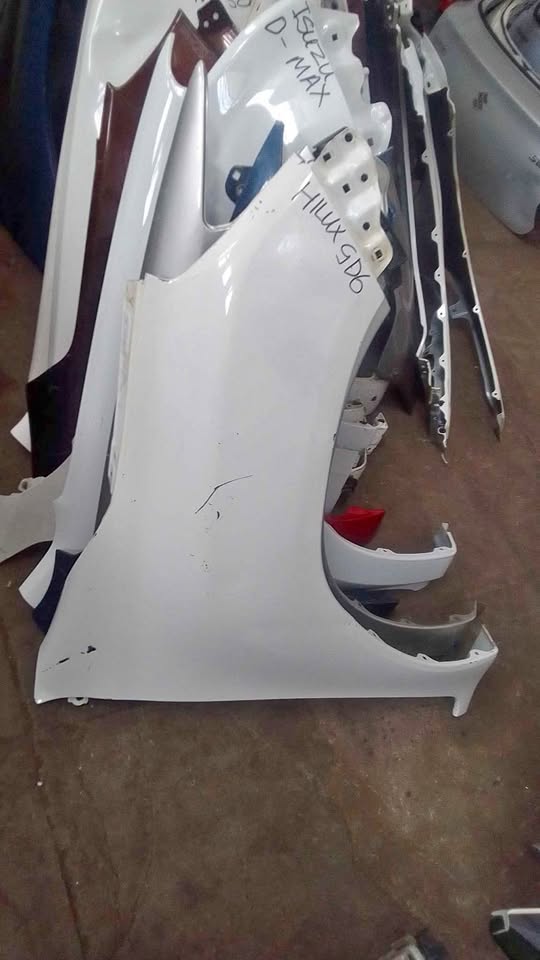 Toyota HILUX gd6 fender - Private Seller Toyota HILUX gd6 fender - Private Seller