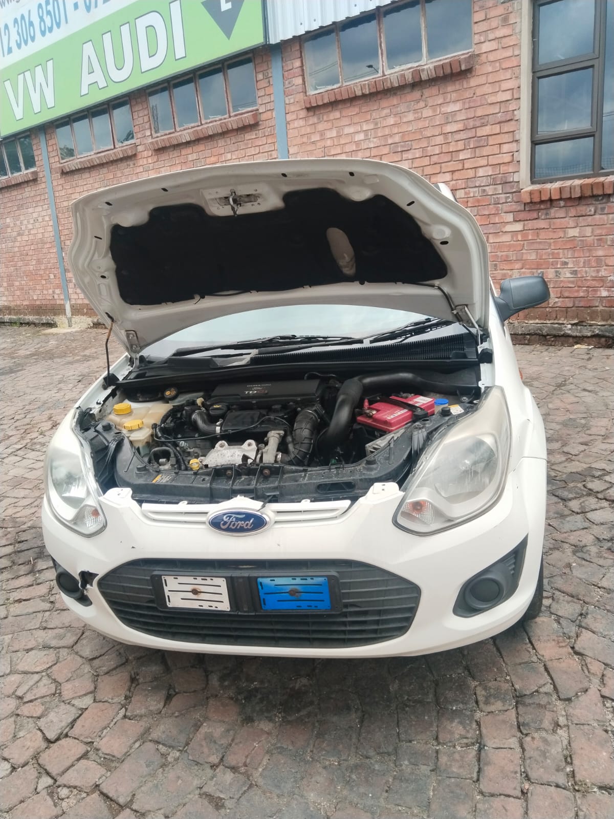 ford figo 1.4 amloiente 2016 FOR SALE - Private Seller ford figo 1.4 amloiente 2016 FOR SALE - Private Seller