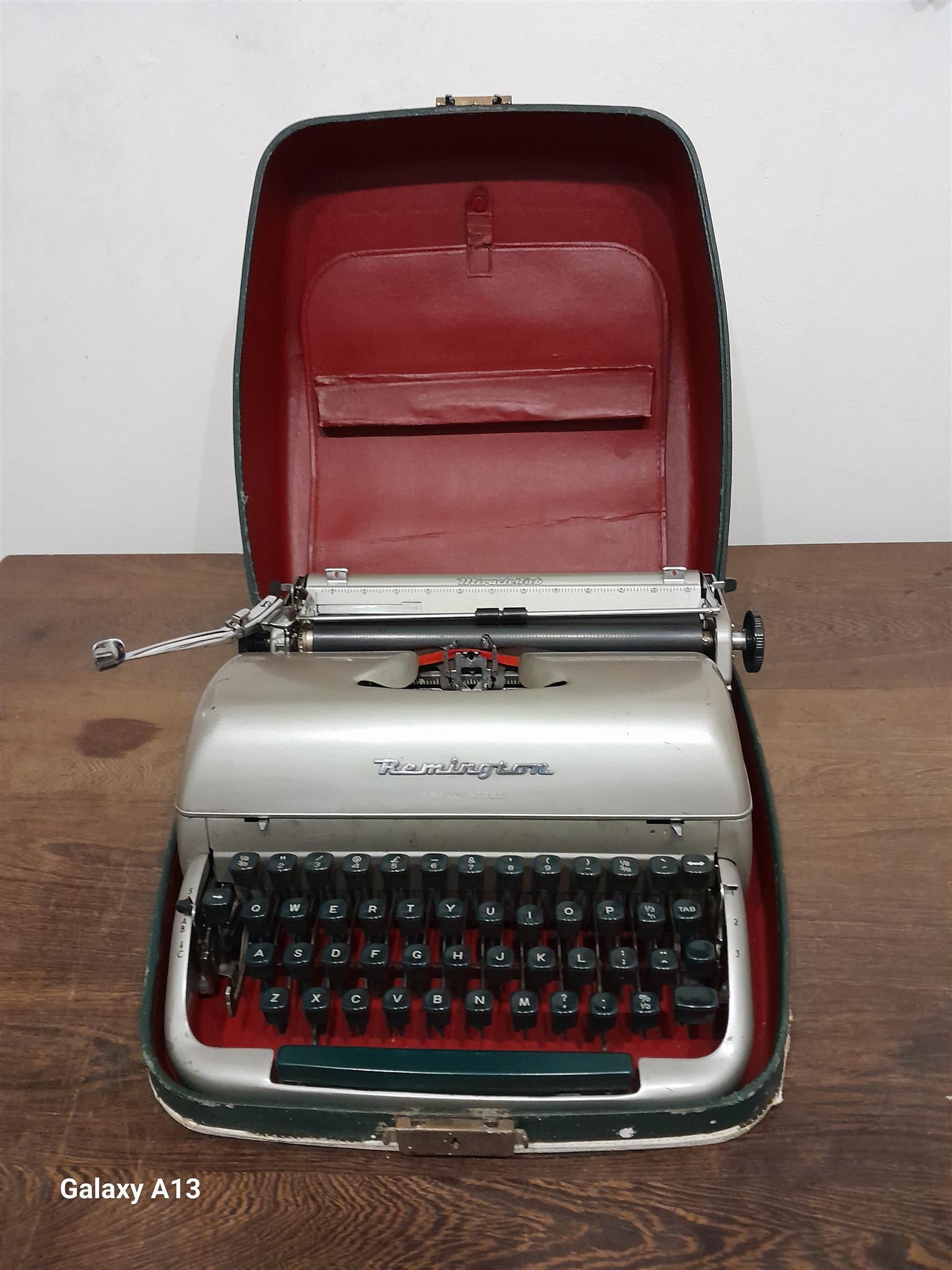 TYPEWRITER