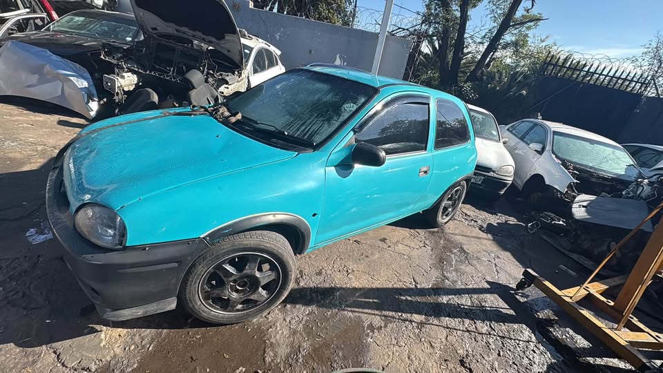 Opel Corsa lite stripping for spares in Germiston - Private Seller