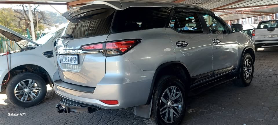 Toyota Fortuner 2.8GD6 4x2 Automatic Diesel 7seater
