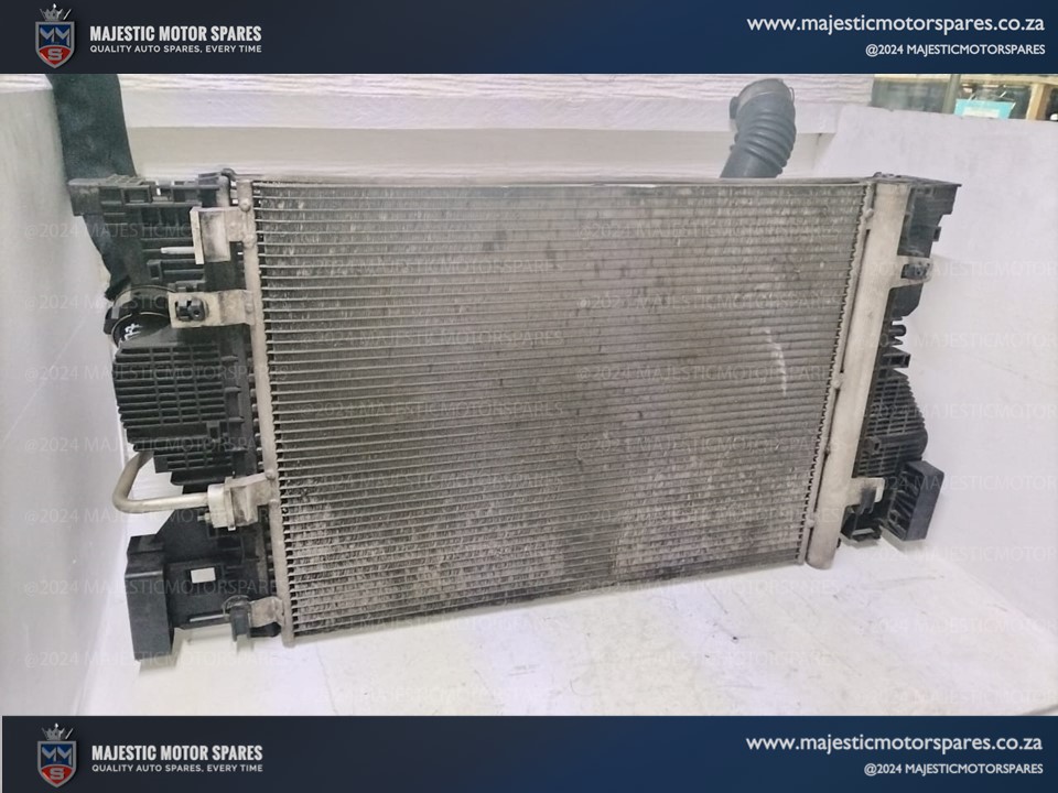 second-hand mercedes a274 radiator for sale in south africa - Private Seller