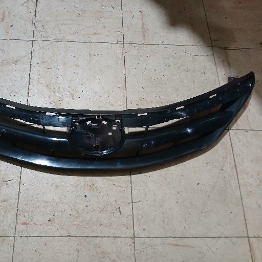 Toyota etios grill - Private Seller Toyota etios grill - Private Seller