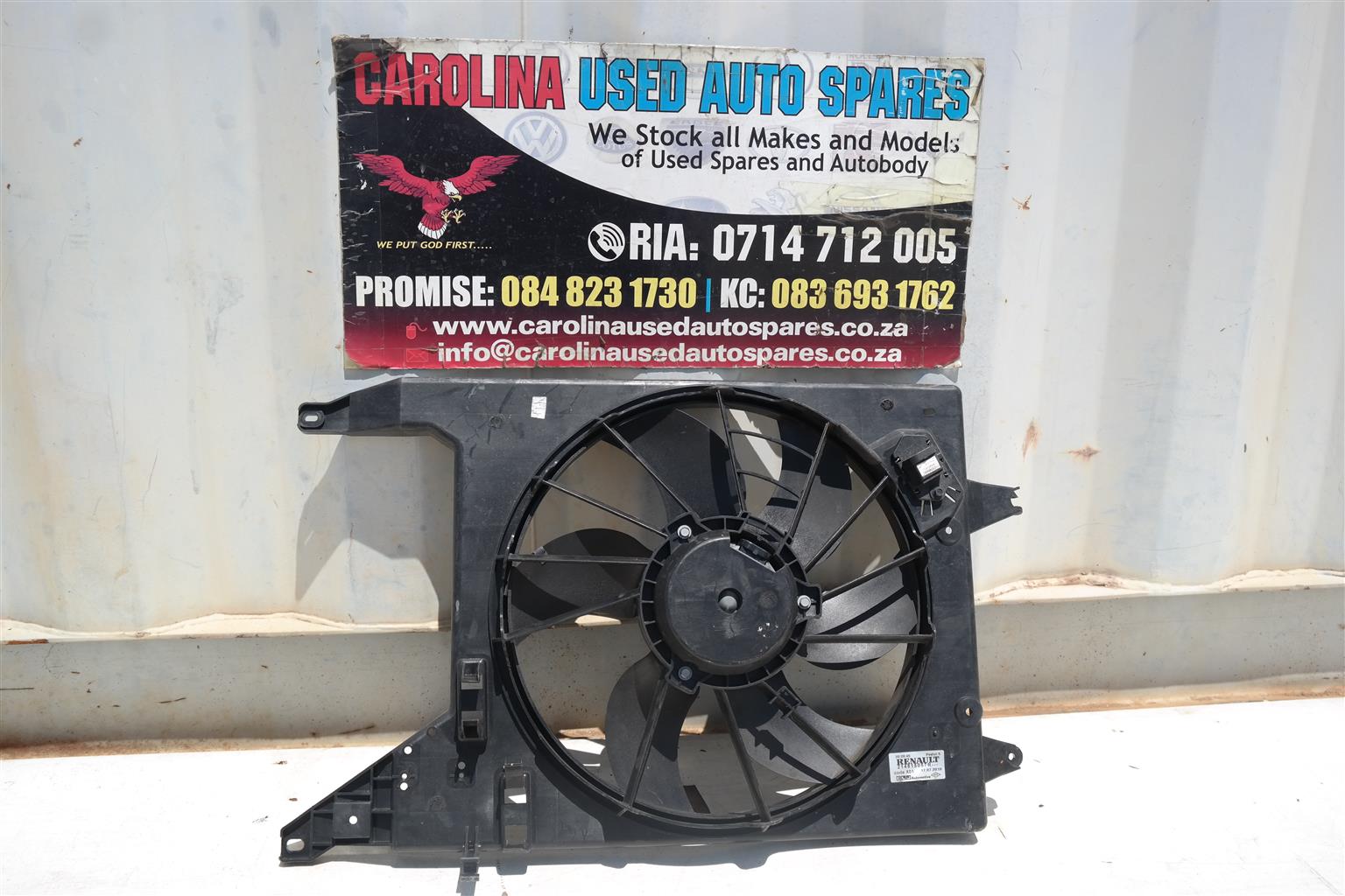 Renault Sandero radiator fan - Private Seller Renault Sandero radiator fan - Private Seller
