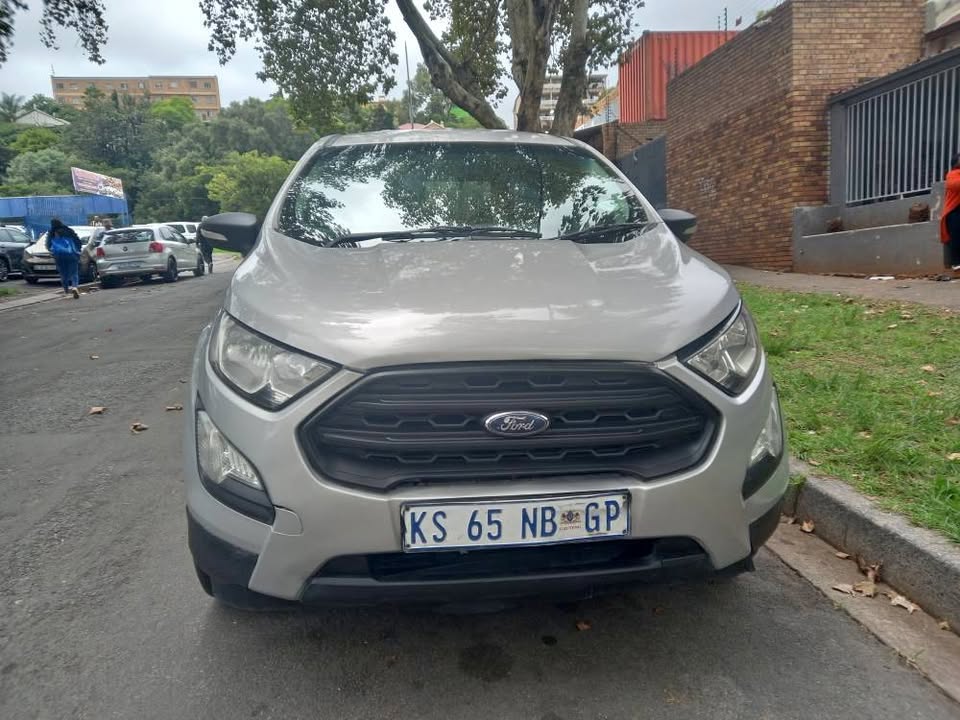 2021 Ford EcoSport Silver, 1.5 Tdci Diesel, Manual, 100000kms