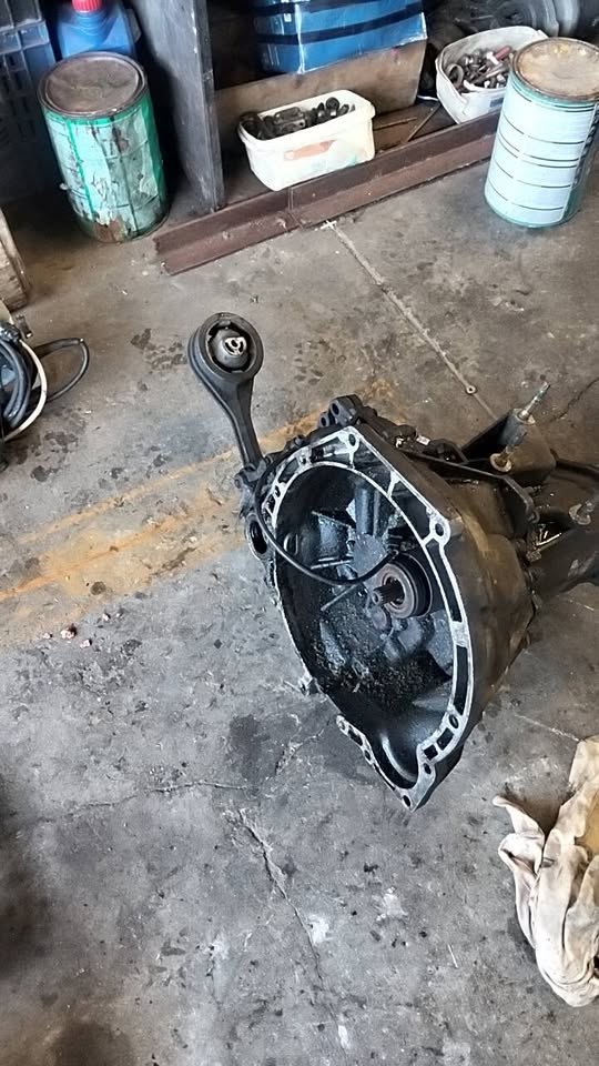 Ford bantam rocam 1.3 euro 1 spares - Private Seller