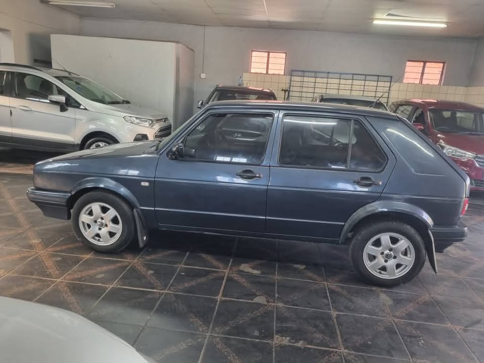 2009 VW Citi Golf 1.4Manual Mechanically Perfect with Clothes Seat interior