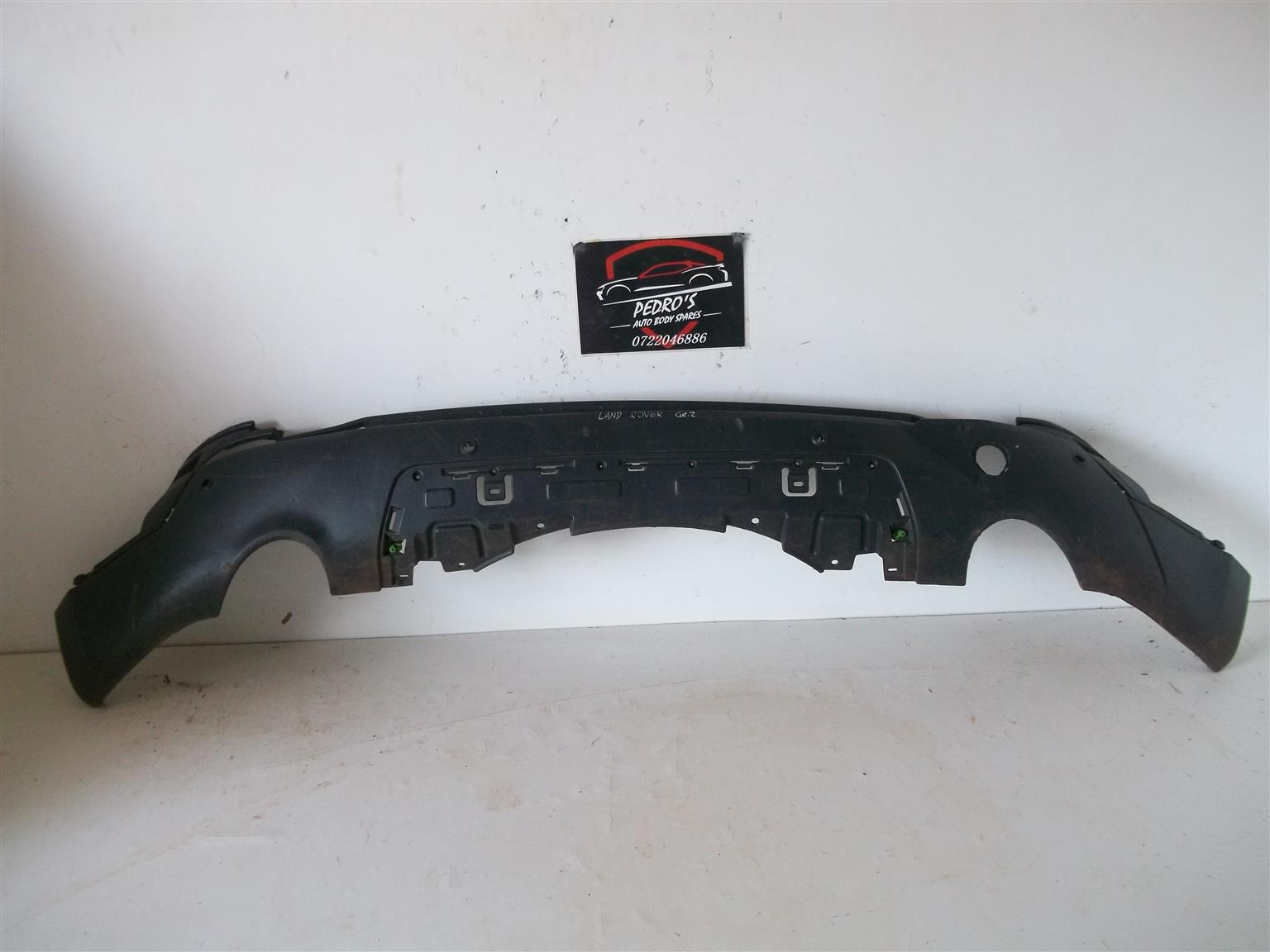 Land Rover Discovery Sport (L550) '15-'17 rear bumper lower trim - Private Seller Land Rover Discovery Sport (L550) '15-'17 rear bumper lower trim - Private Seller