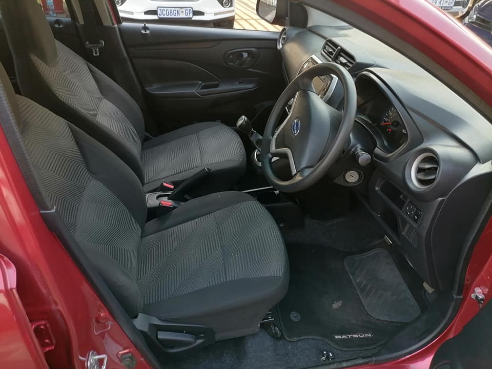 2020 Datsun Go 1.2 Hatchback Full Service history