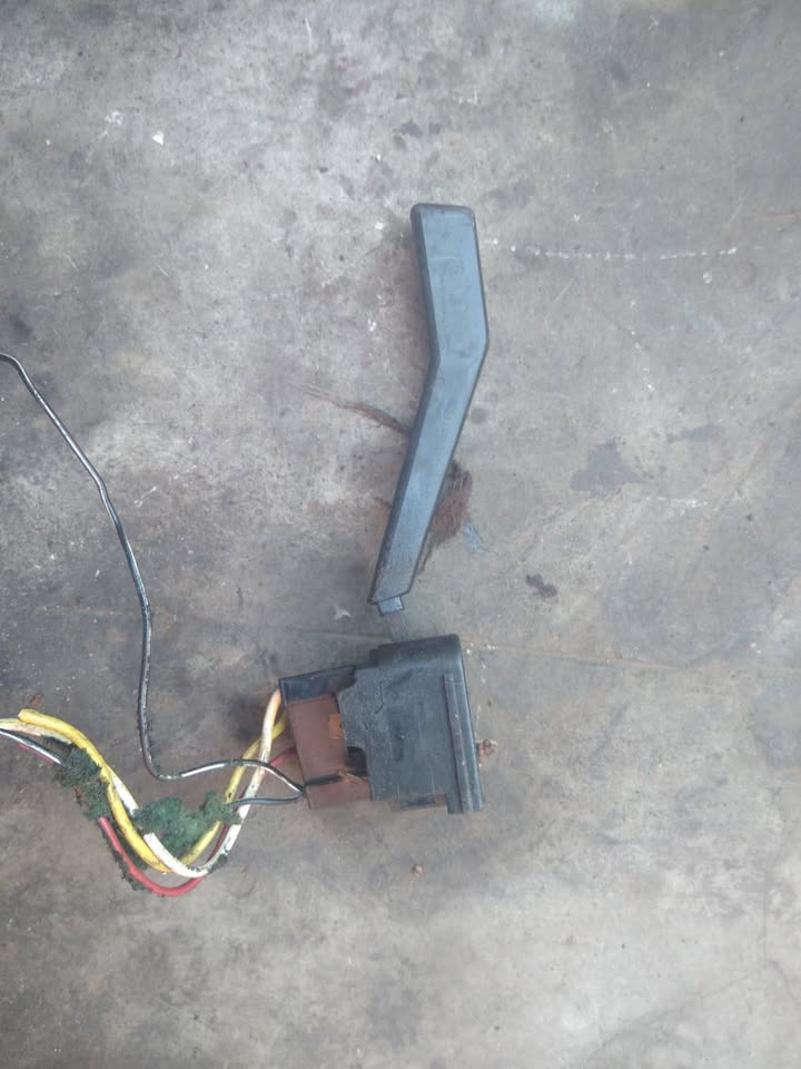 Opel Kaddet indicator switch for sale - Private Seller Opel Kaddet indicator switch for sale - Private Seller