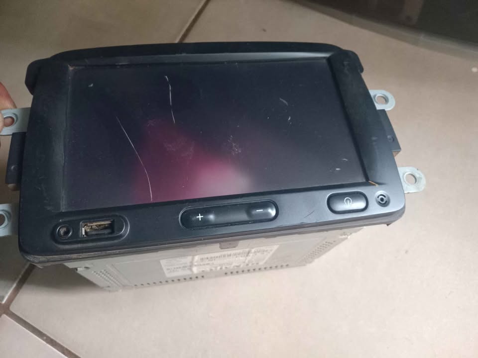 2017 Renault kwid radio for sale - Private Seller 2017 Renault kwid radio for sale - Private Seller