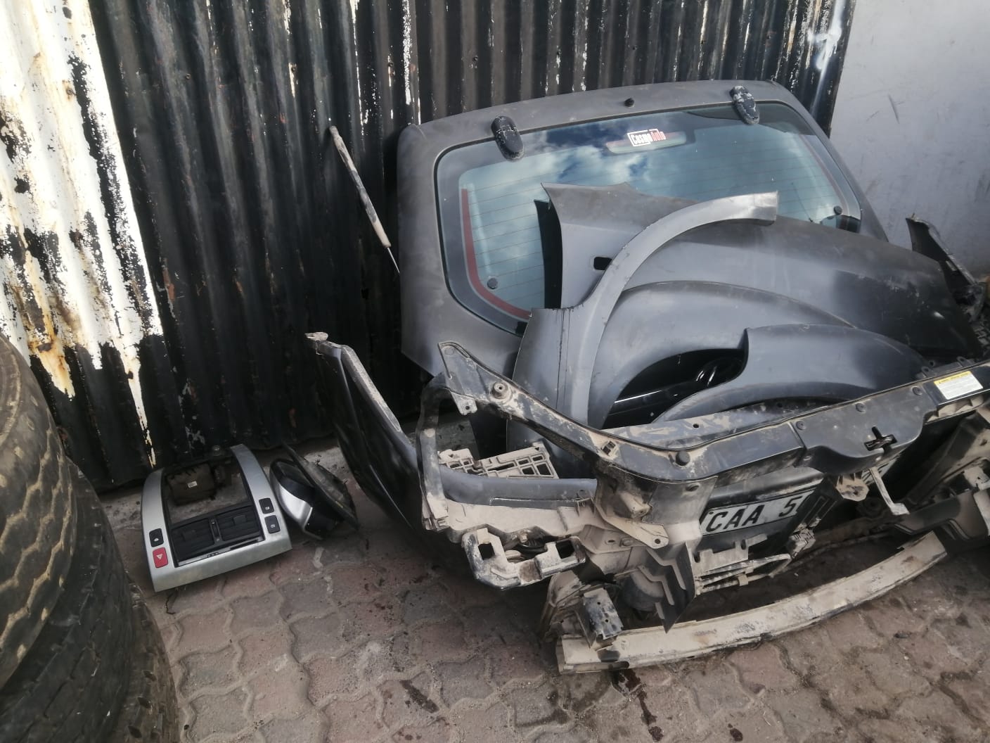 Hyundai Tucson parts for sale - Private Seller Hyundai Tucson parts for sale - Private Seller