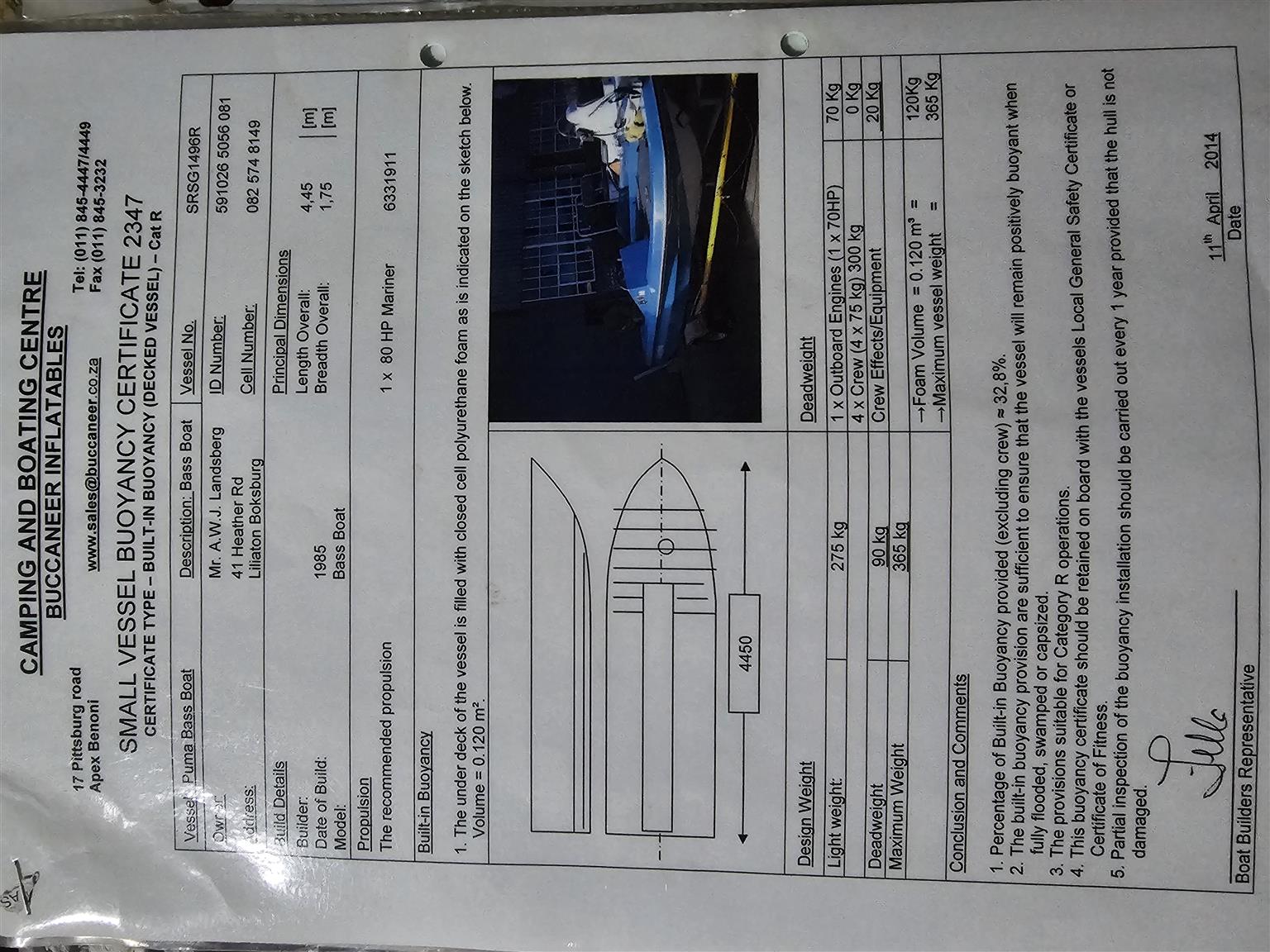 Bass boat