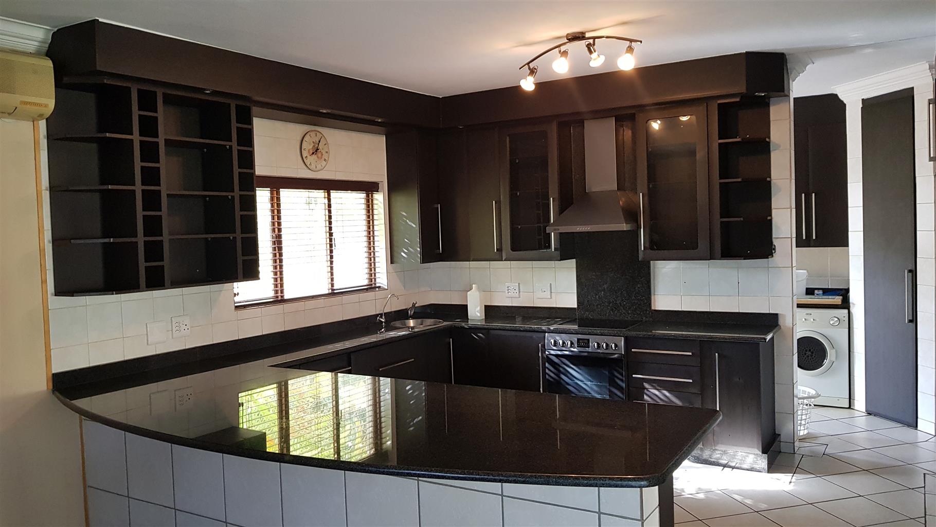 Easy Way Kitchens and Boards | Home | DIY Kitchens ... Kitchen cupboards for sale. R5500 NEG | Junk Mail