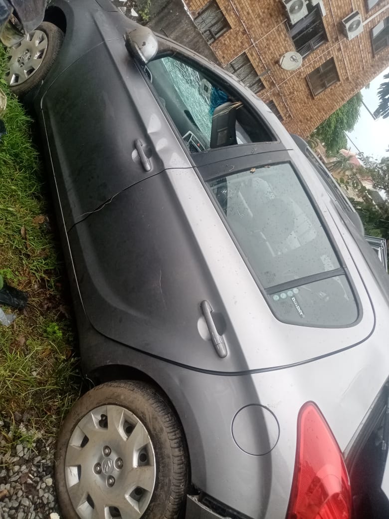 Selling the whole car - Private Seller Selling the whole car - Private Seller