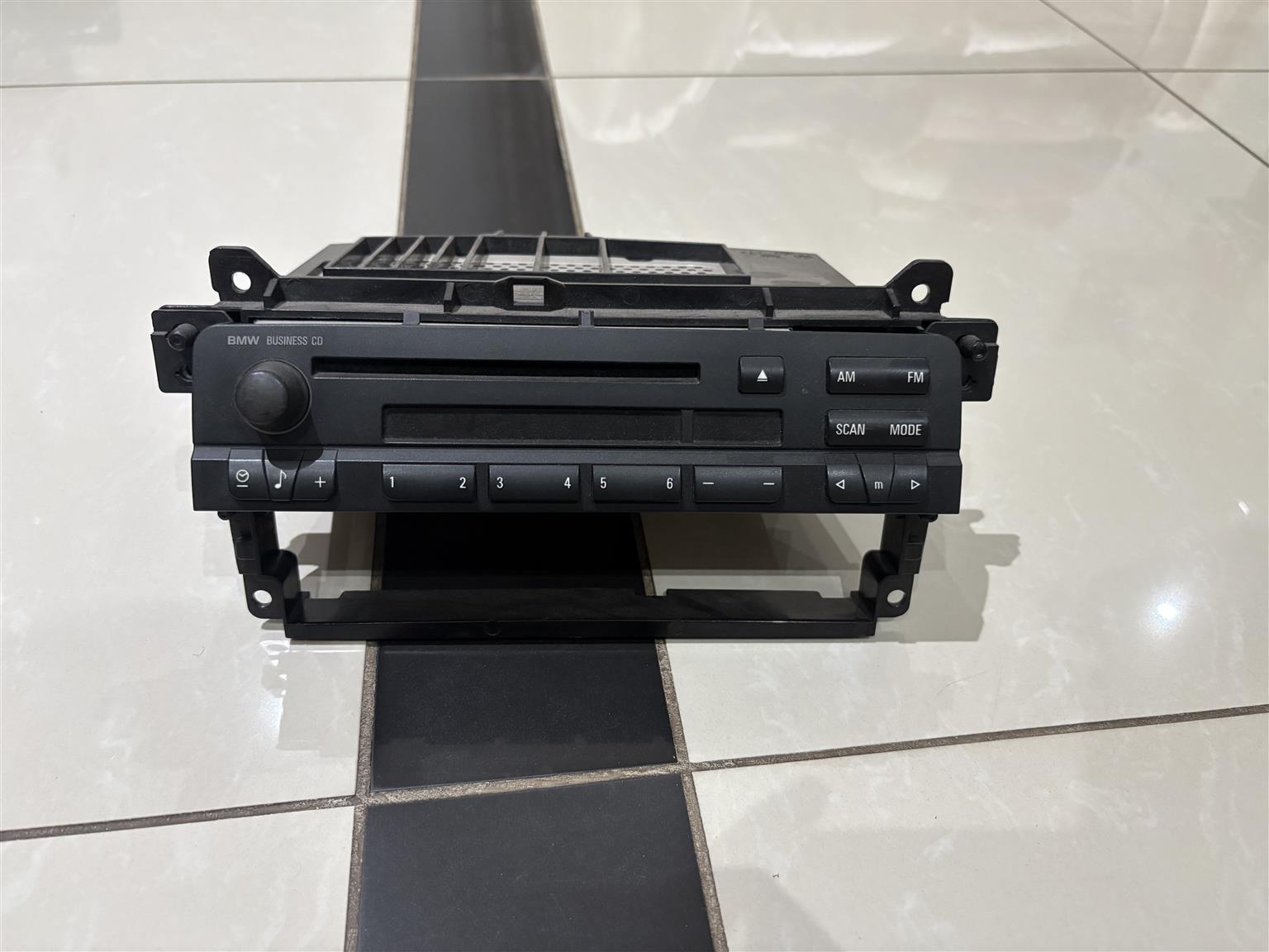 Bmw 3 series E46 Original radio - Private Seller