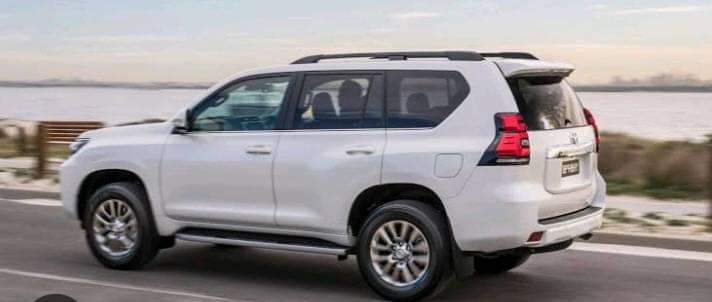 2018 Toyota Land Cruiser Prado Flat Tailgatel Glass - Private Seller 2018 Toyota Land Cruiser Prado Flat Tailgatel Glass - Private Seller