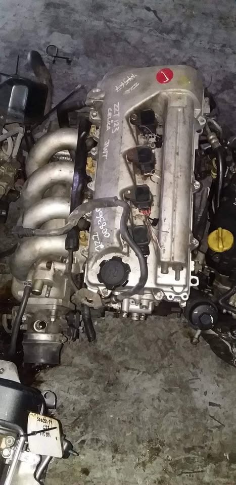 2ZZ 1.8L TOYOTA RUNX RSI ENGINE FOR SALE - Private Seller 2ZZ 1.8L TOYOTA RUNX RSI ENGINE FOR SALE - Private Seller