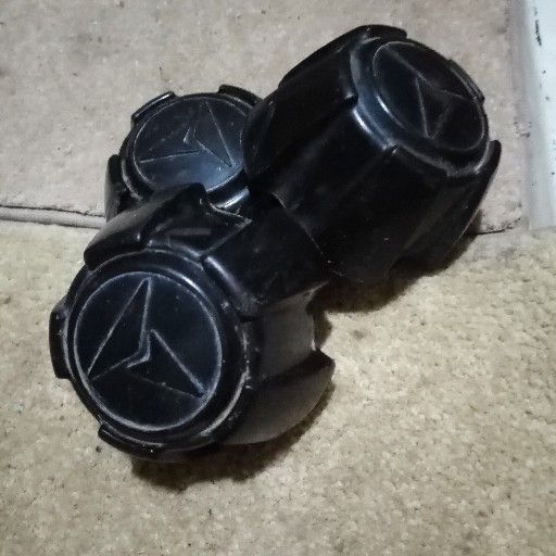 Toyota, centre caps - Private Seller Toyota, centre caps - Private Seller